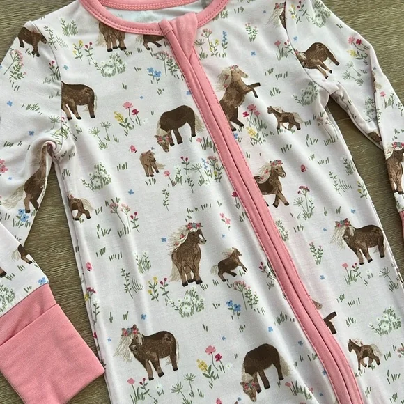 Angel Dear Bamboo Convertible Romper Watercolor Ponies 6-12 months - Picture 2 of 4